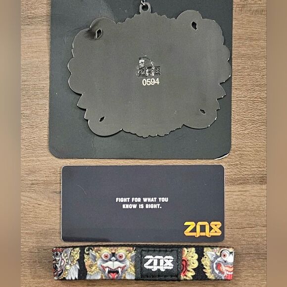 ZOX "CHOOSE YOUR SIDE" #1364 BARONG MASK COLLECTIBLE WRISTBAND & BOOKMARK #594 - Picture 9 of 13